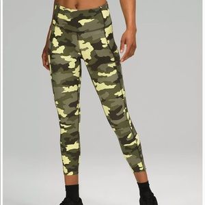 Lululemon Fast and Free HR Tight 25” - Size 4